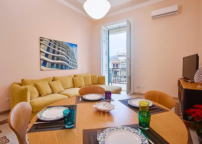 Kmc Suites - Yellow